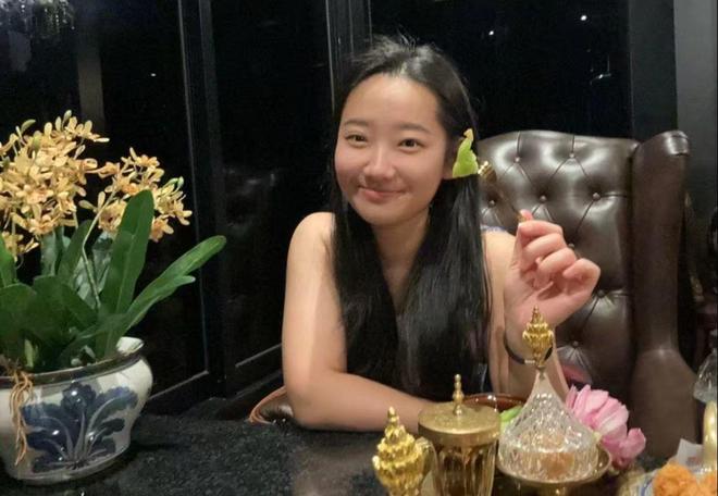 照片曝光！长得很漂亮弟弟发声！ky开元棋牌在三亚被咬伤的女孩(图4)